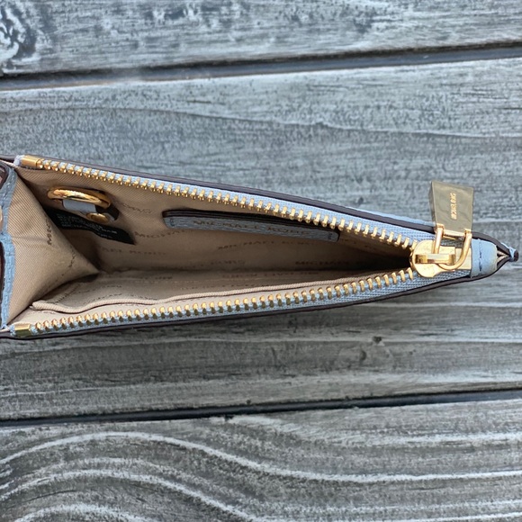 Michael Kors Mercer Leather Wallet Coin Purse - Picture 6 of 6